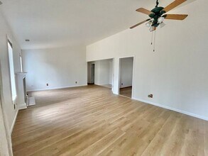 413 Duncan Dr in Windsor, CA - Building Photo - Building Photo