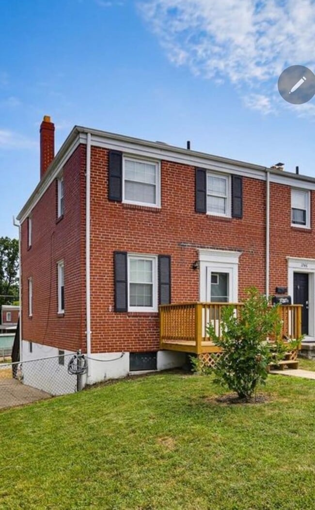 property at 1744 Joan Ave