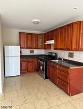 13 12th Ave in Paterson, NJ - Building Photo - Building Photo