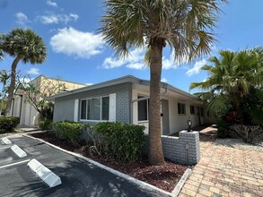 Lighthouse Point Apartments LLC in Lighthouse Point, FL - Building Photo - Interior Photo
