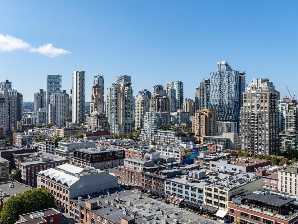 950 Cambie St in Vancouver, BC - Building Photo