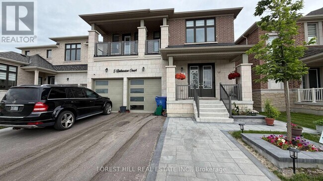 property at 5 Ballanview Ct