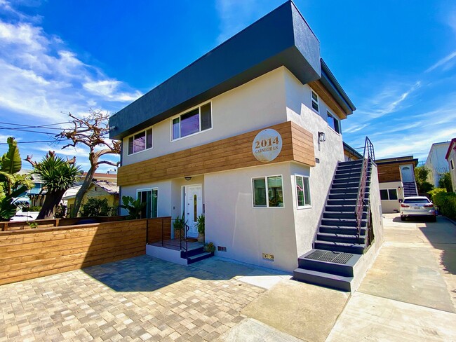 2014 Carnegie Ln in Redondo Beach, CA - Building Photo - Building Photo