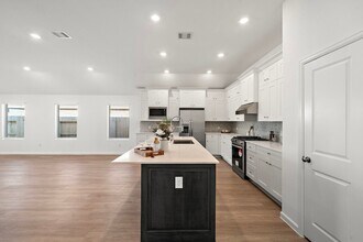 4823 Shimmer Side Dr in Katy, TX - Foto de edificio - Building Photo