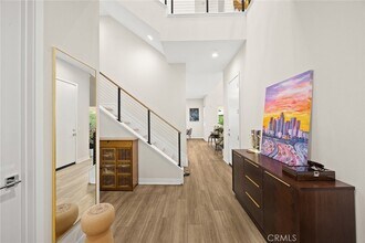 478 Sycamore Dr in Montebello, CA - Foto de edificio - Building Photo