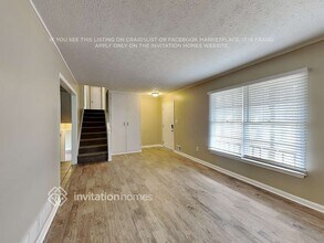 106 Longview Rd in Stockbridge, GA - Foto de edificio - Building Photo