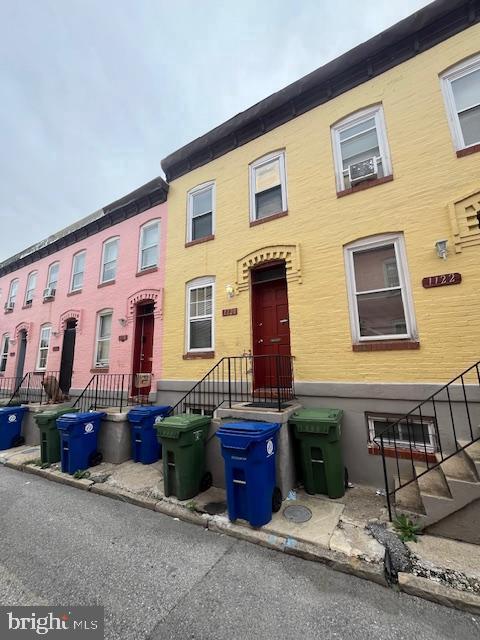 property at 1120 Shields Pl