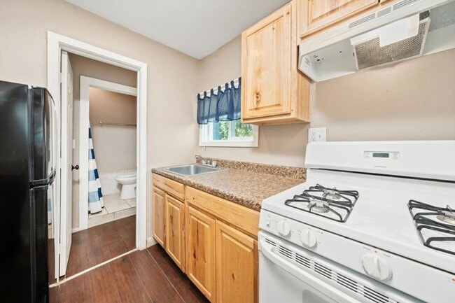 property at 1431 Vernon St