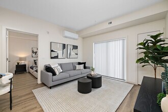 Cadence Apartments in Edmonton, AB - Building Photo - Building Photo