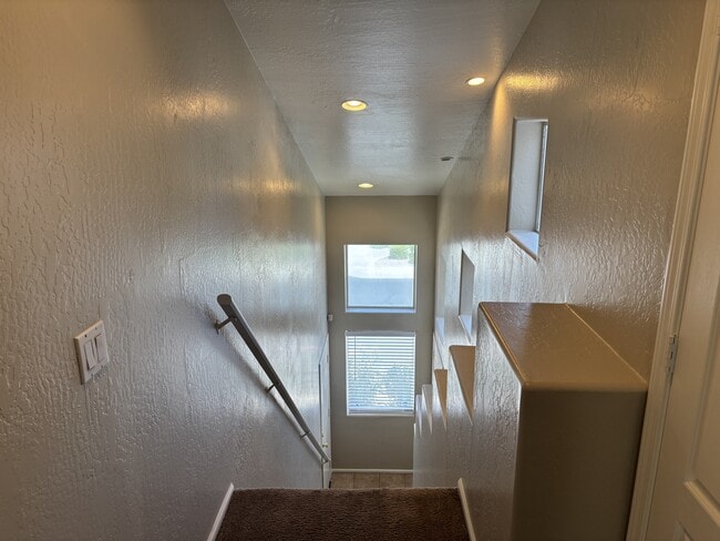 1747 E Northern Ave in Phoenix, AZ - Foto de edificio - Building Photo