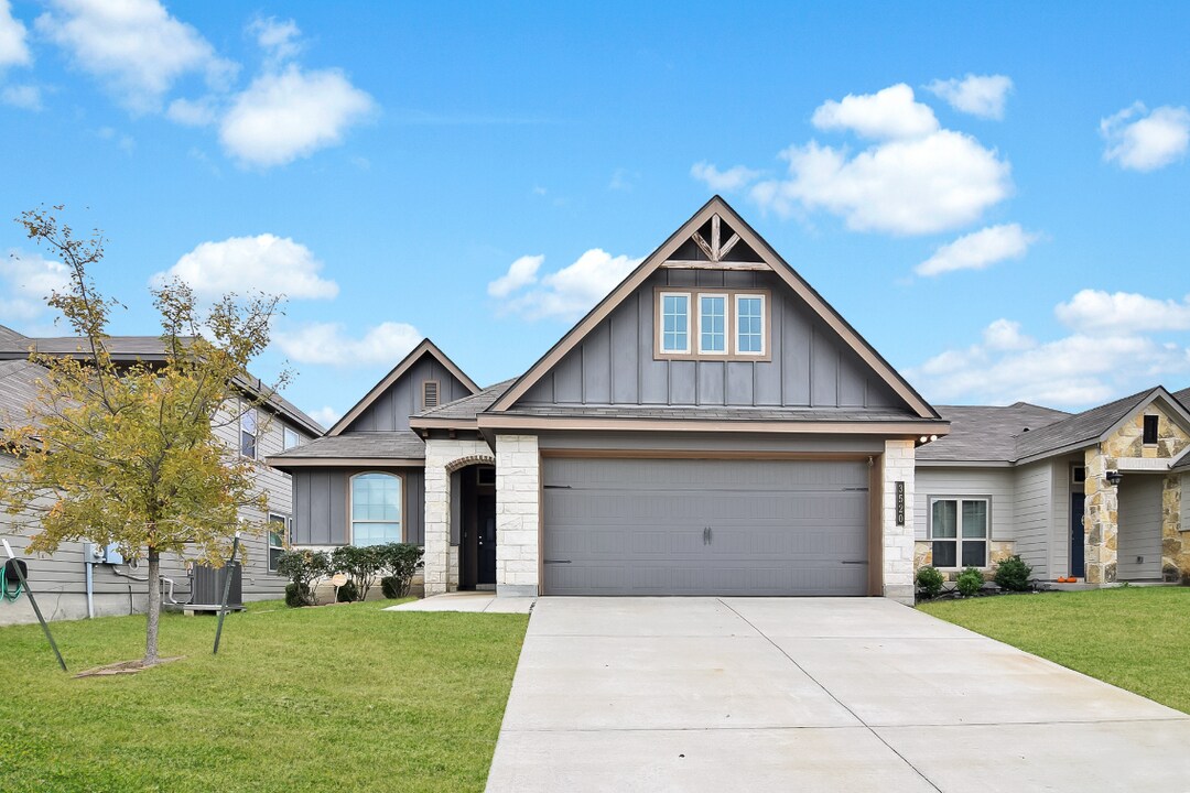 3520 Addison St in Killeen, TX - Building Photo