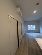 164 Alberni Hwy in Parksville, BC - Building Photo - Building Photo