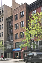 240 W 72nd St in New York, NY - Building Photo - Primary Photo