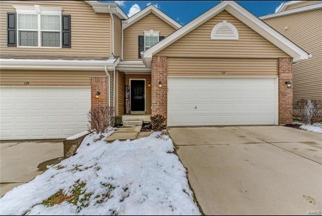 117 Weatherby Landing Dr in O'Fallon, MO - Building Photo