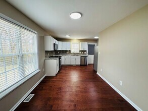 6904 Fox Haven Pl in Raleigh, NC - Building Photo - Building Photo