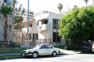 731 Irolo St in Los Angeles, CA - Building Photo - Building Photo