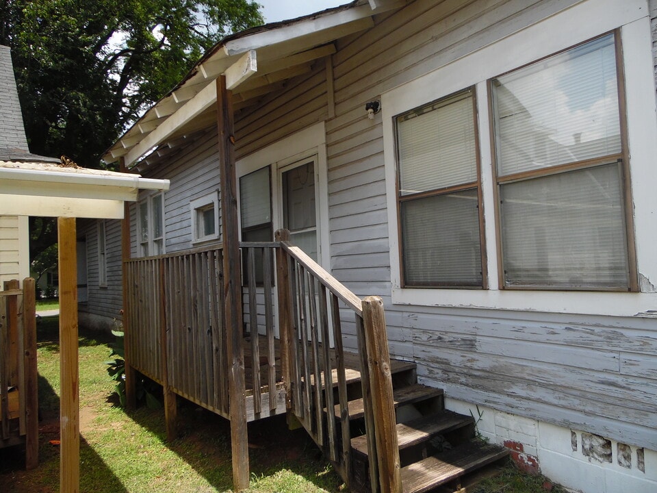 2723 8th St, Unit B in Tuscaloosa, AL - Building Photo