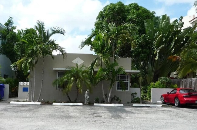 property at 817 NE 16th Terrace