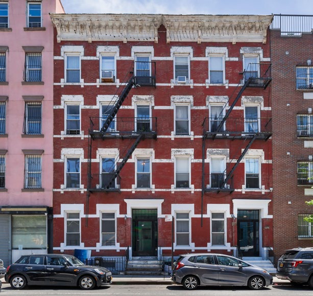 431-433 Wythe Ave in Brooklyn, NY - Building Photo