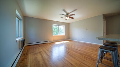 Parkview Apartments in Madison, WI - Building Photo - Building Photo
