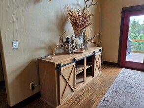 5340 Seabiscuit Dr in Helena, MT - Building Photo - Building Photo