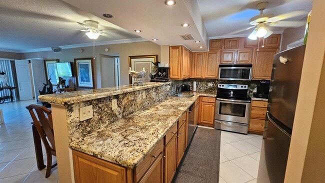 property at 2800 N Palm Aire Dr