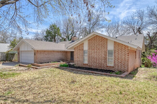 916 Schulze Dr in Norman, OK - Building Photo - Building Photo