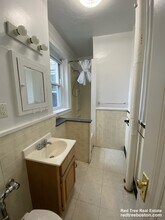1800 Commonwealth Ave, Unit 33 in Boston, MA - Building Photo - Building Photo