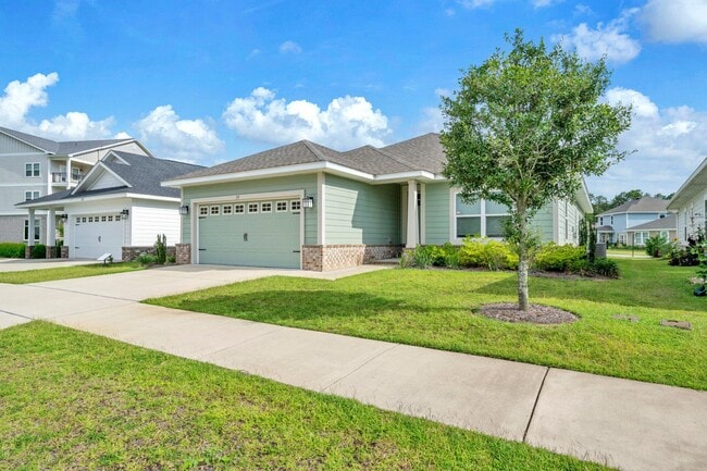 115 Speckled Trout Ln S in Freeport, FL - Building Photo - Building Photo