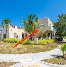 2292 SW 16th Ter, Unit 3 in Miami, FL - Building Photo - Building Photo
