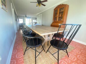 5763 Belvedere Dr in Houston, TX - Building Photo - Building Photo