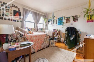 25 Egremont Rd in Boston, MA - Building Photo