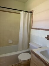 908 Twin Oaks Ave in Jonesboro, AR - Building Photo - Building Photo