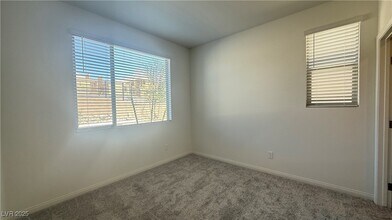 1513 Bat Hawk St in Las Vegas, NV - Building Photo - Building Photo