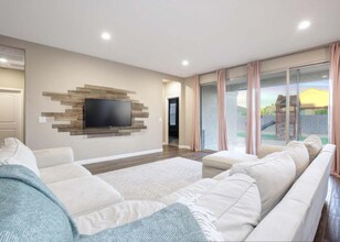 814 W Santa Gertrudis Trail in San Tan Valley, AZ - Building Photo - Building Photo