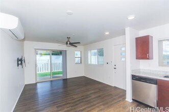 91-1081-1081 Iwikuamoo St in Ewa Beach, HI - Building Photo - Building Photo