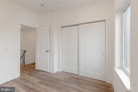 2418 W Jefferson St photo'