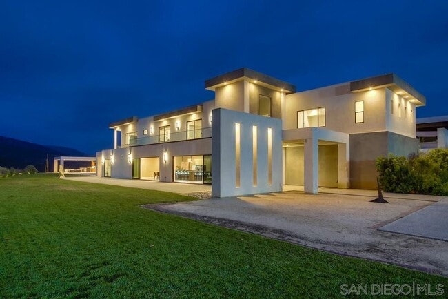 property at 2885 Gate 3 Pl