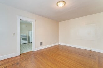 318-320 Howard Ave in New Haven, CT - Building Photo - Building Photo
