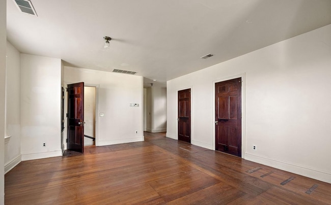 2700 Philadelphia Pike in Claymont, DE - Building Photo - Building Photo