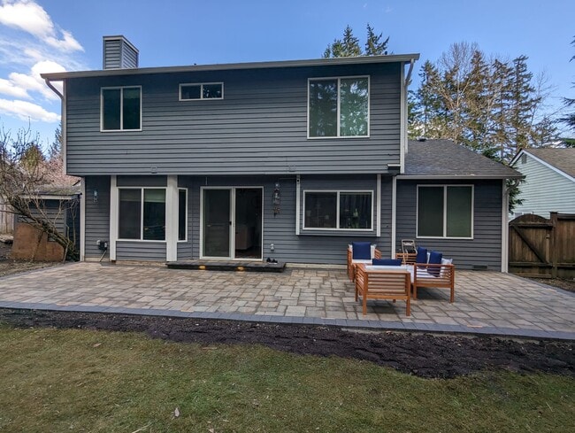 10417 181st Ave NE in Redmond, WA - Building Photo - Building Photo