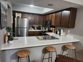 562 Woodland Ave in Lexington, KY - Building Photo - Building Photo