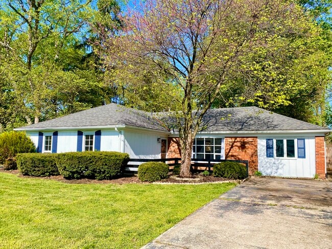 9505 Tiverton Way in Louisville, KY - Building Photo - Building Photo