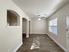 3726 Ashford Villa Ln in Houston, TX - Building Photo - Building Photo