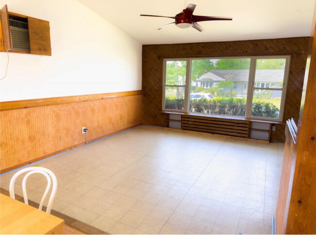 865 Prescott St in Valley Stream, NY - Building Photo - Building Photo