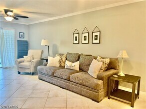 157 Wading Bird Cir in Naples, FL - Building Photo - Building Photo