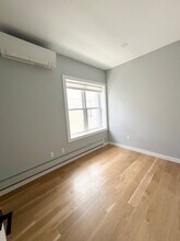 945 77th St in Brooklyn, NY - Building Photo - Building Photo