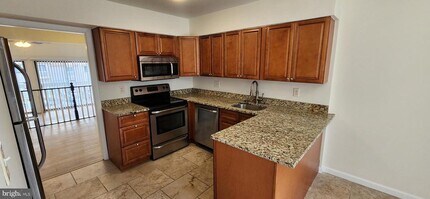12820 Cara Dr in Woodbridge, VA - Building Photo - Building Photo