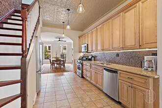 31 W 84th St in New York, NY - Building Photo - Building Photo