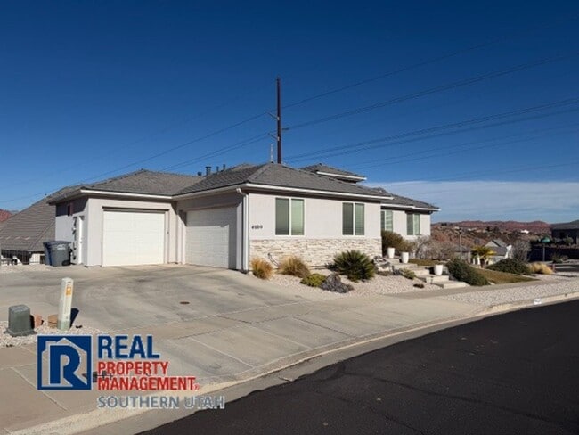 4000 Colbey Loop in Santa Clara, UT - Building Photo - Building Photo